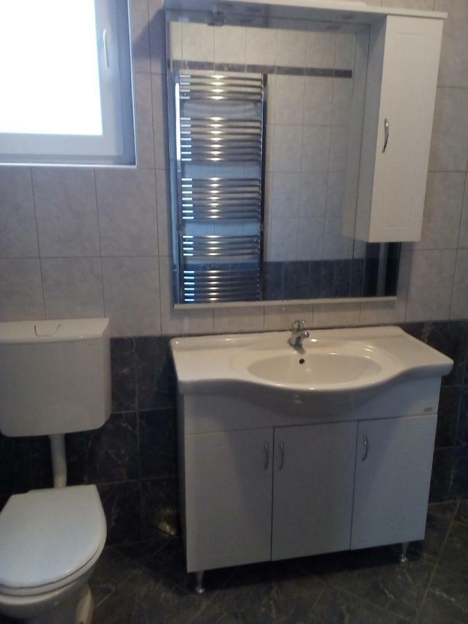 Apartments Ivana Башка Екстер'єр фото